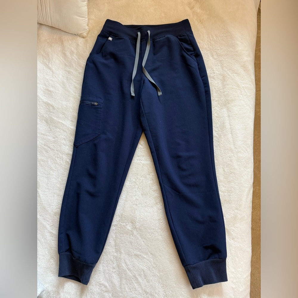 FIGS High Waisted Zamora Jogger Scrub Pants